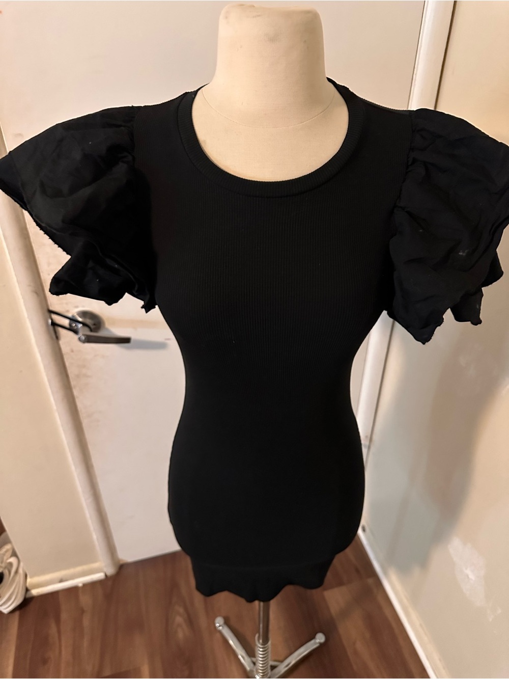 Zara Black Puff Sleeve Ribbed Knit Dress
